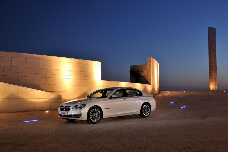  BMW 7-Series 2013 года  (фото 113 из 123)